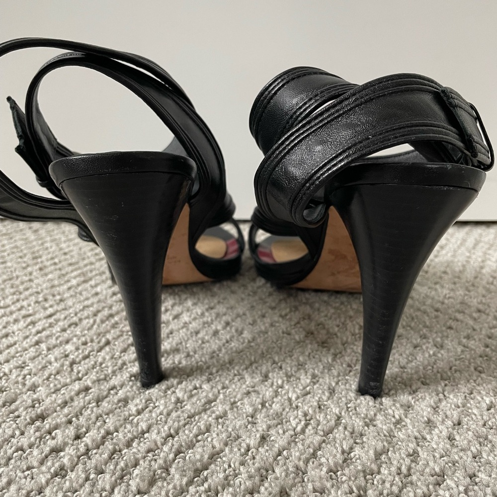 Max Studio Leather Sandals
